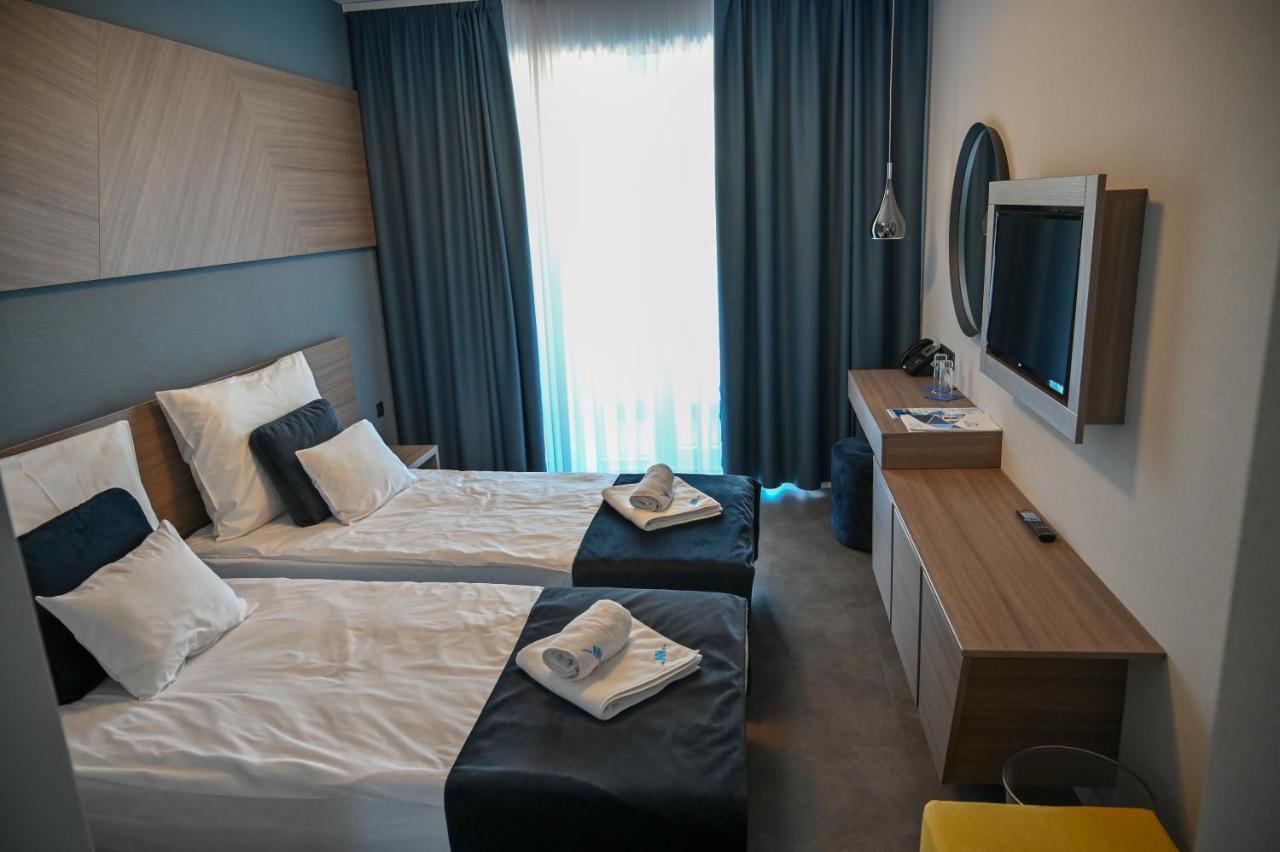 Nn Boutique Hotel ทิสเซาอีแวรอช ภายนอก รูปภาพ